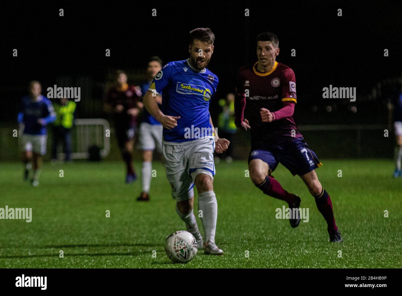 Bridgend, Wales, Großbritannien. März 2020. Penybont/Cardiff Traf Sich am 6. März 2020 im Bryntirion Park im JD Cymru Premier. Kredit: Lewis Mitchell/Alamy Live News Stockfoto