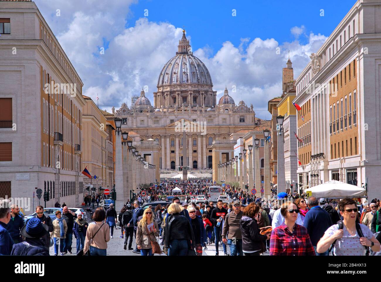 Via della Conciliazione und Petersdom im Vatikan, Rom, Latium, Italien Stockfoto