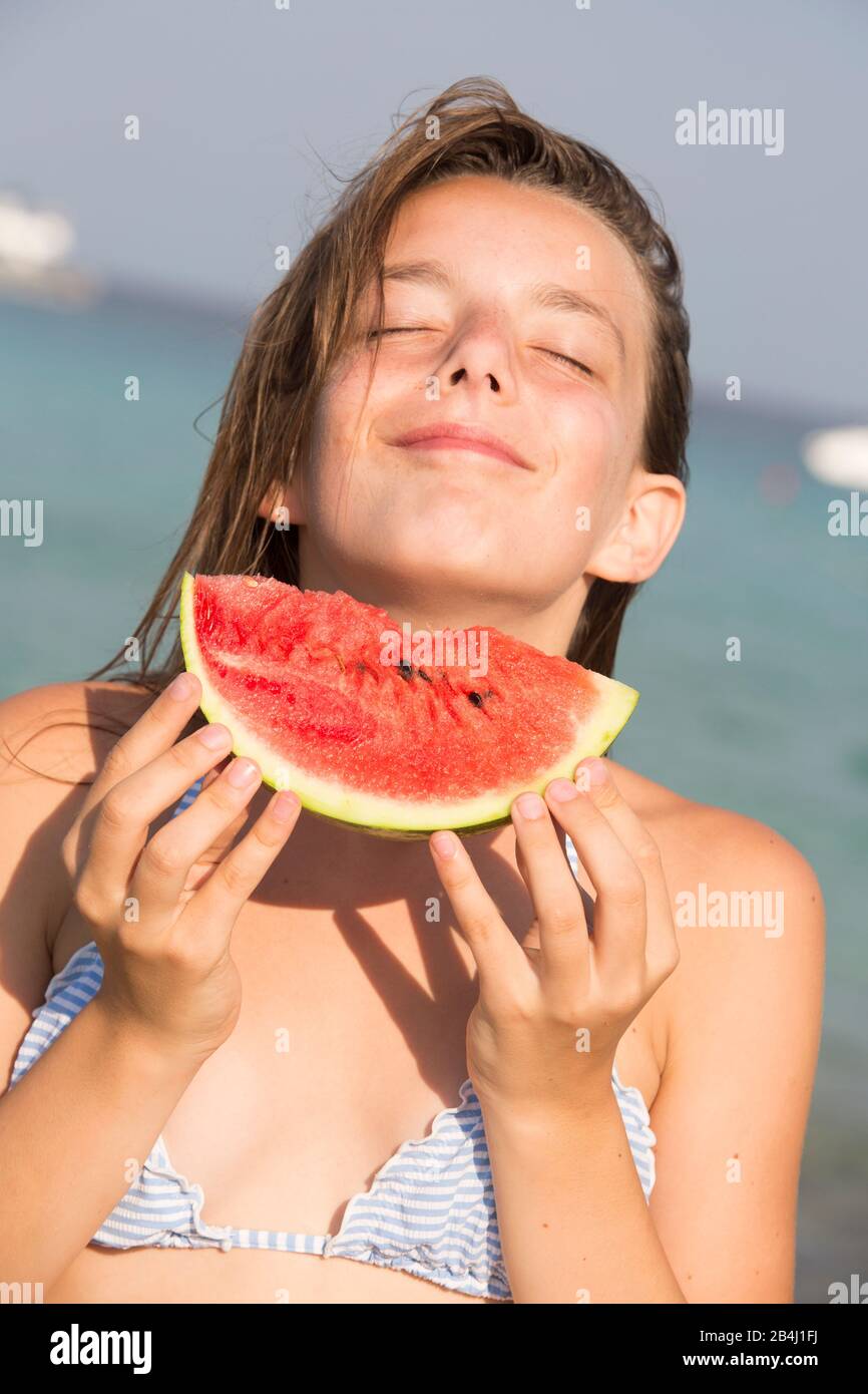 Mädchen, zufrieden, Lächeln, Wassermelone Stockfoto