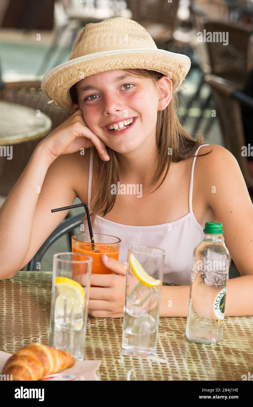 Mädchen, Restaurant, Lächeln Stockfoto