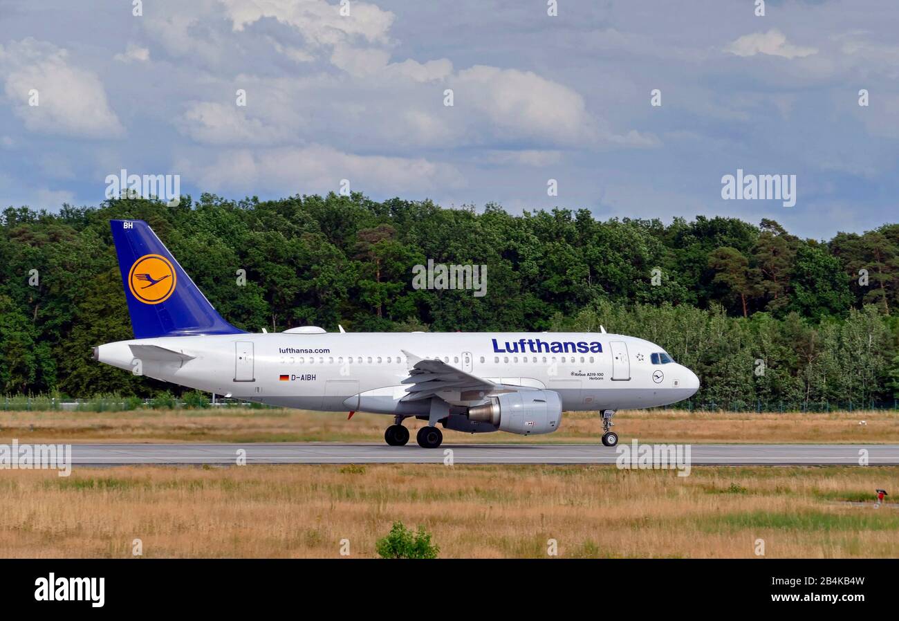 Lufthansa Airbus A319-100, Flughafen Frankfurt, Frankfurt, Hessen, Deutschland Stockfoto