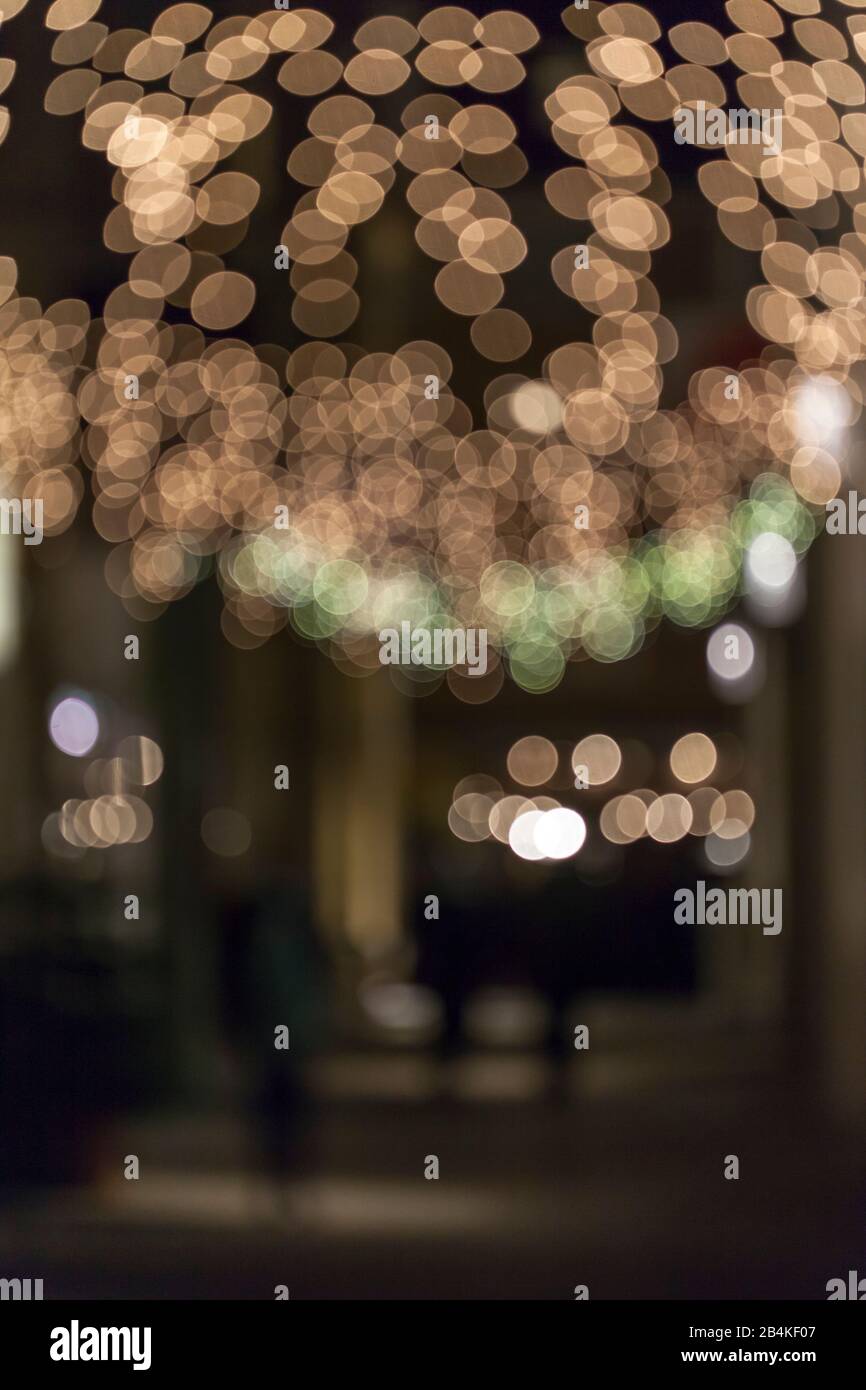 Lichtreflexion in der Nacht, verfremdet, Naturkunst Stockfoto