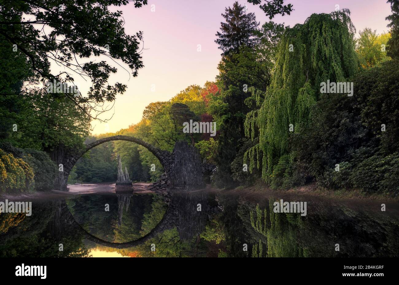 Deutschland, Lausitz, Goerlitz, Kromlau, Rakotz-Brücke, Europa Stockfoto