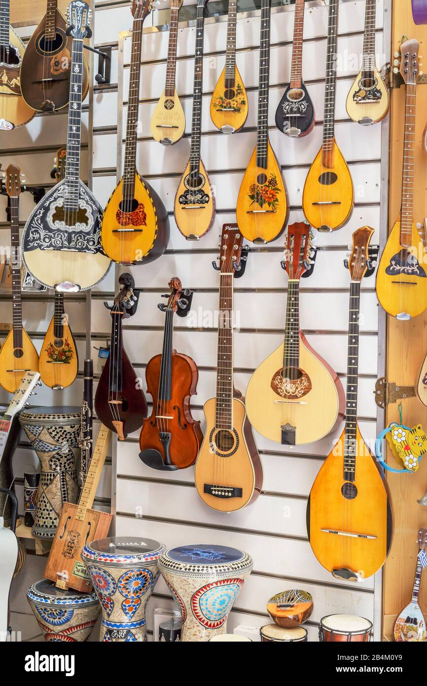 Bouzouki musical instrument music Fotos und Bildmaterial in hoher