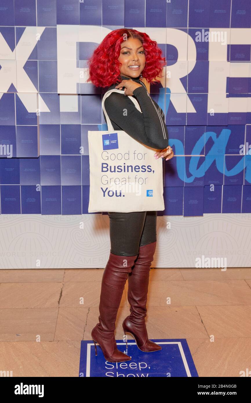 New YORK, NY - 06. MÄRZ: Taraji P. Henson besucht den American Express Launch Employee Appreciation Day am Grand Central Terminal Vanderbilt Hall im März Stockfoto