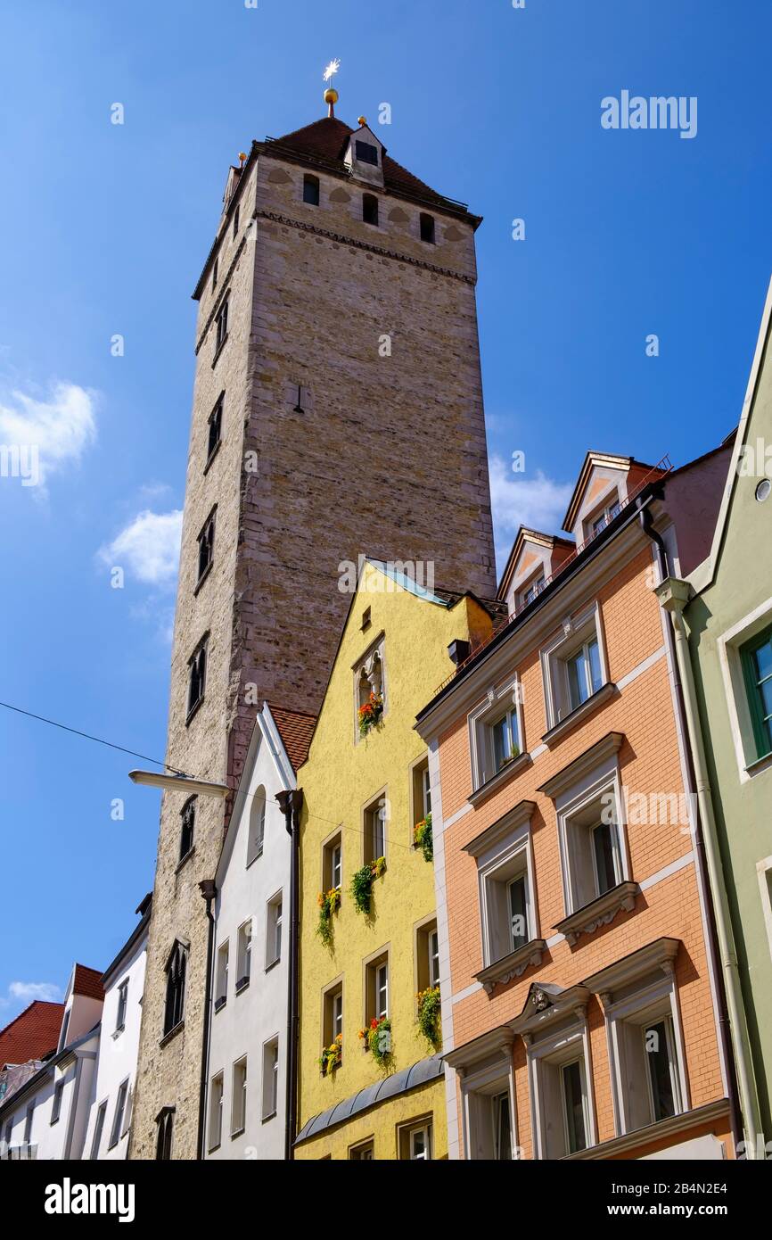 Huser Mit Turm