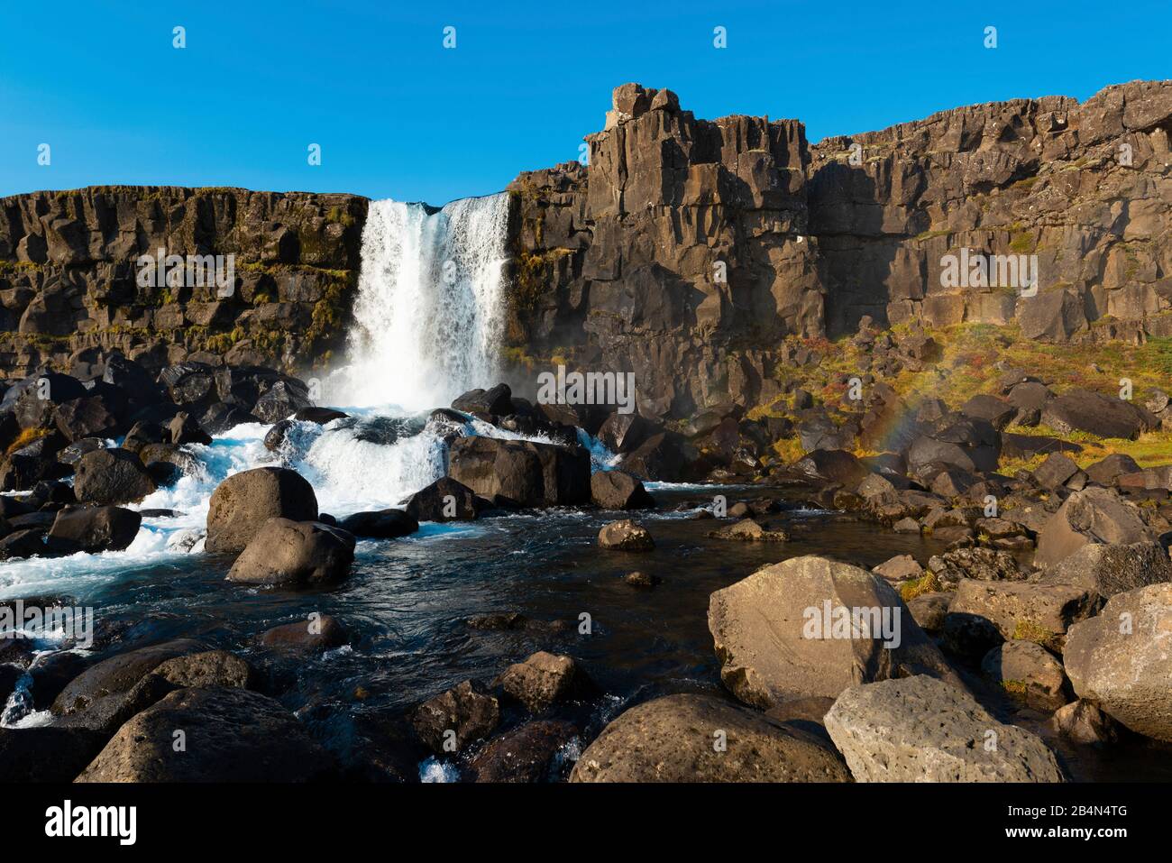Island, Thingvellir, Nationalpark Ãžingvellir, ein künstlicher Wasserfall Stockfoto