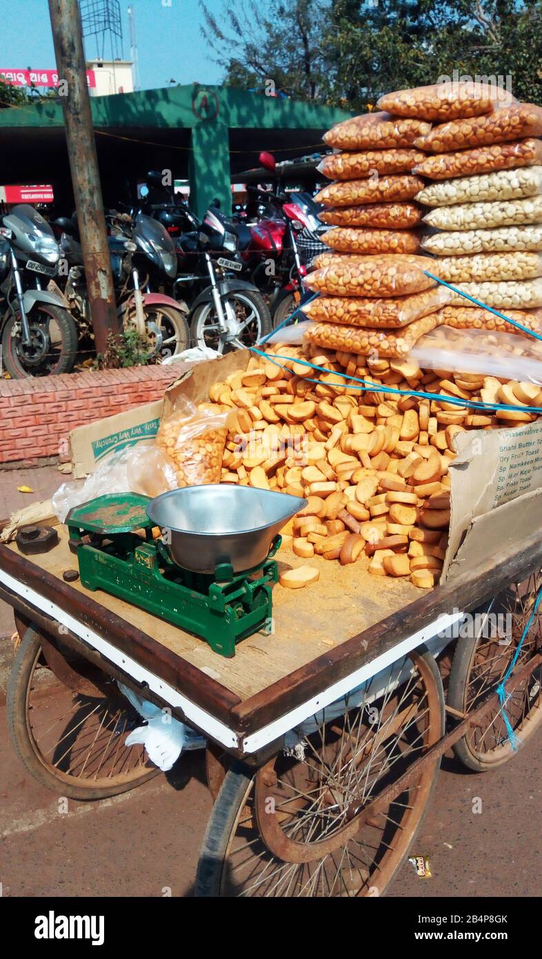 Straßen-Side-Imbissstand in der Nähe des Bahnhofs vom 22. februar 2020 Bhubaneswar Odisha Indien Stockfoto