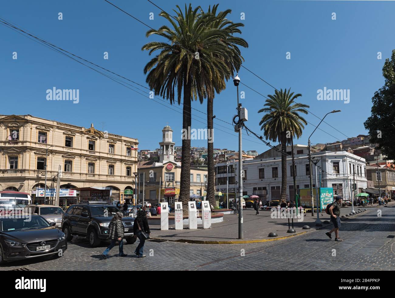 Blick auf die Plaza Echaurren in der Altstadt von Valparaiso, Chile Stockfoto