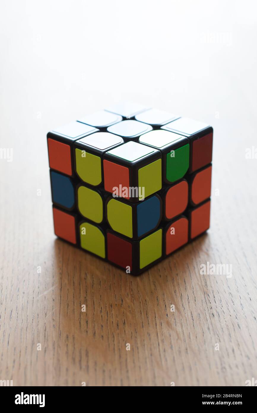 Rubix cube -Fotos und -Bildmaterial in hoher Auflösung – Alamy