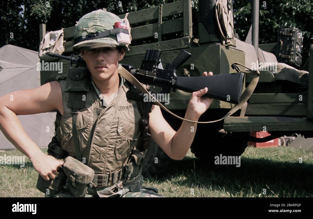 US Rifleman Vietnam 1968 Reenactor Stockfoto