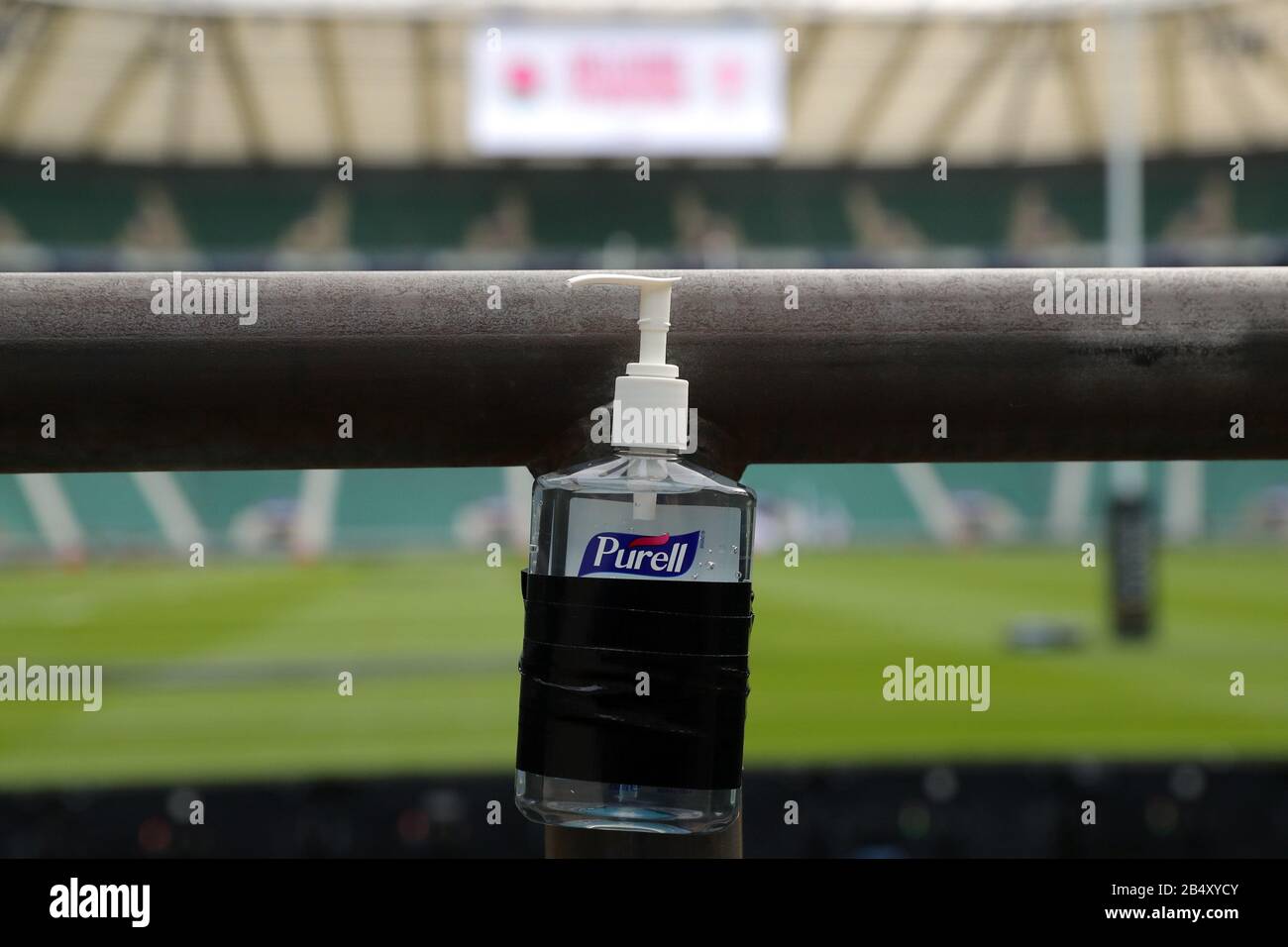 DISPENSER, STADION, ENGLAND V WALES GUINNESS SIX NATIONS 2020, 2020 Stockfoto