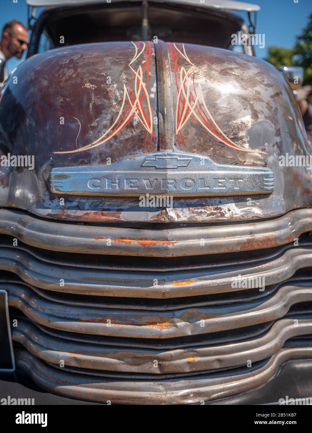 58 Chevvy Grillen bei Der Rallye der Giants, klassische amerikanische Automobilmesse, auf dem Gelände von Blenheim Palace, Woodstock. Stockfoto