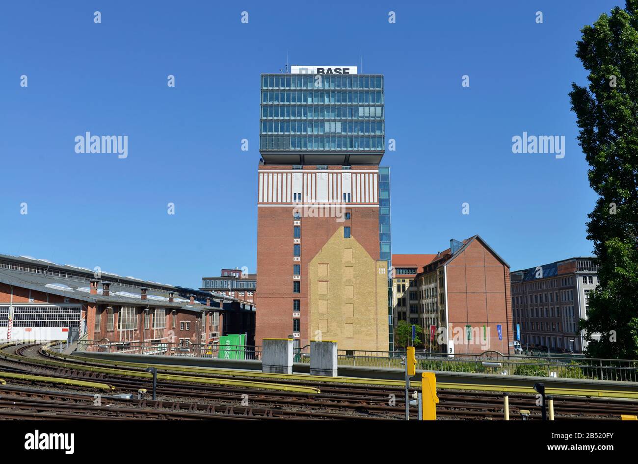 Narva-Turm, Oberbaumcity, Friedrichshain, Berlin, Deutschland Stockfoto