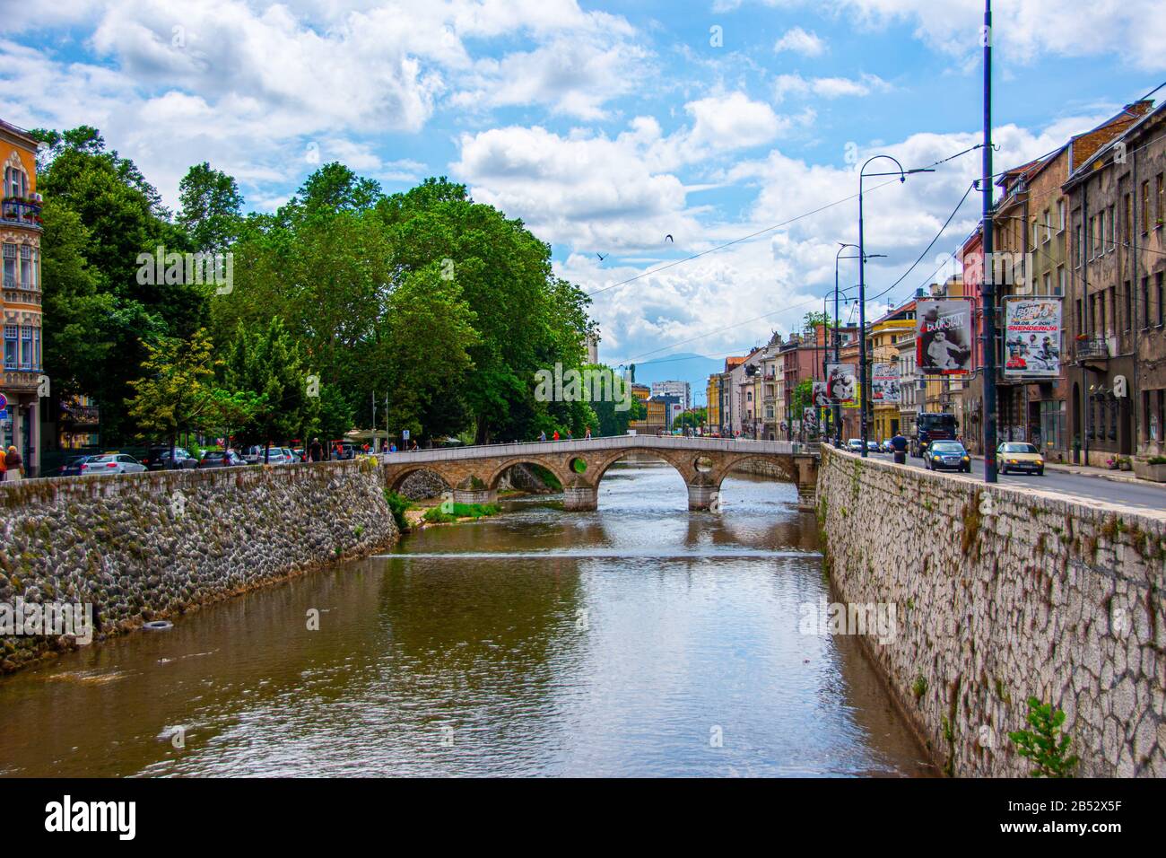 Die Lateinische Brücke in Sarajevo, wo der 1. Weltkrieg durch die Assasierung von Franz Ferninand begann, nahm am 24. Juni 2019 Bosnien und Herzegowina ein Stockfoto