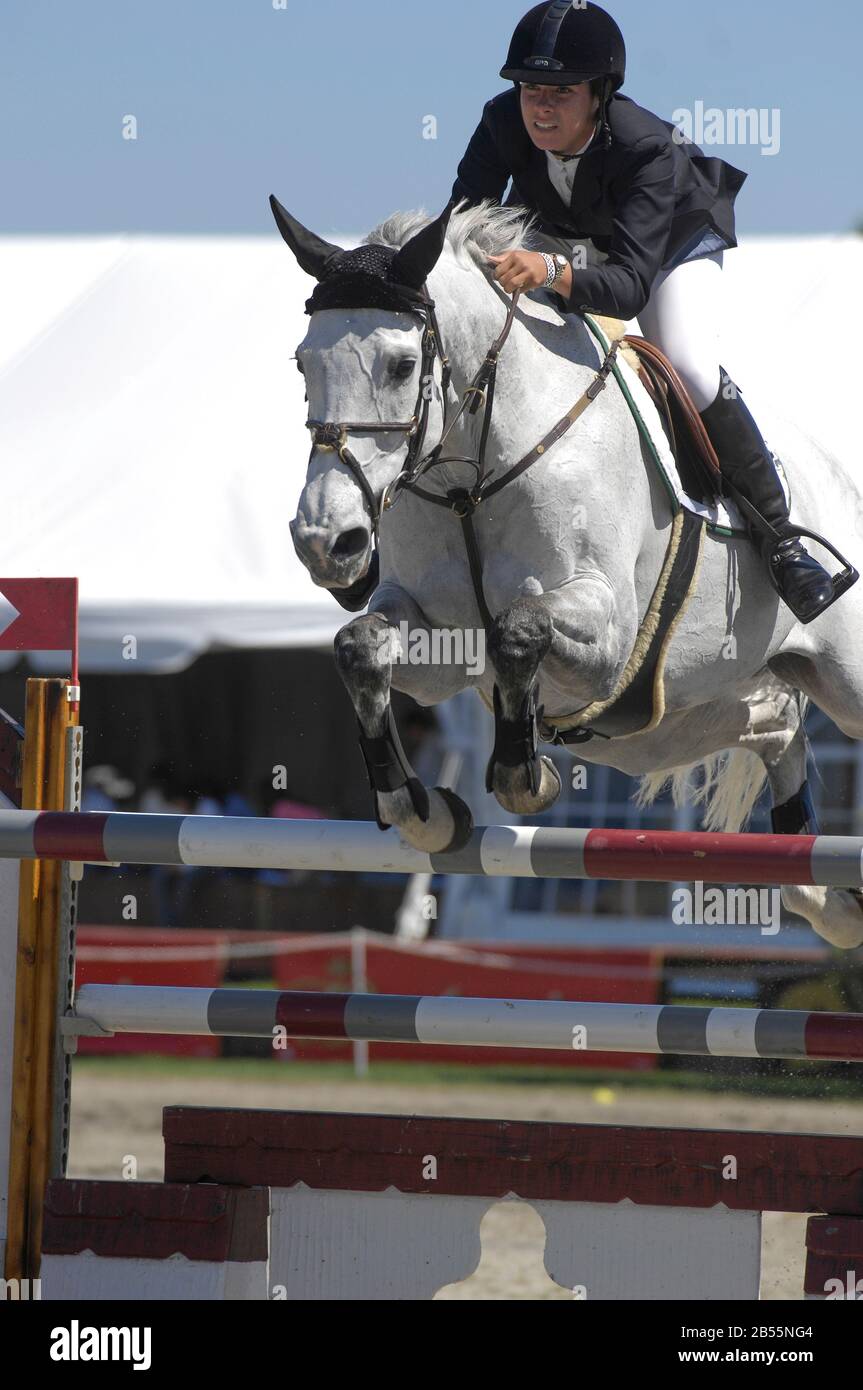 Aimee Aron (USA) Reiten in Ostara, Winter Equestrian Festival, Wellington Florida, März 2007, CN Worldwide Florida Open Grand Prix Stockfoto