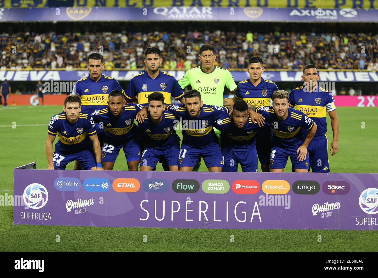 Buenos Aires, Argentinien - 07. März 2020: Boca Juniors Champion Team in der Bombonera in Buenos Aires, Argentinien Stockfoto