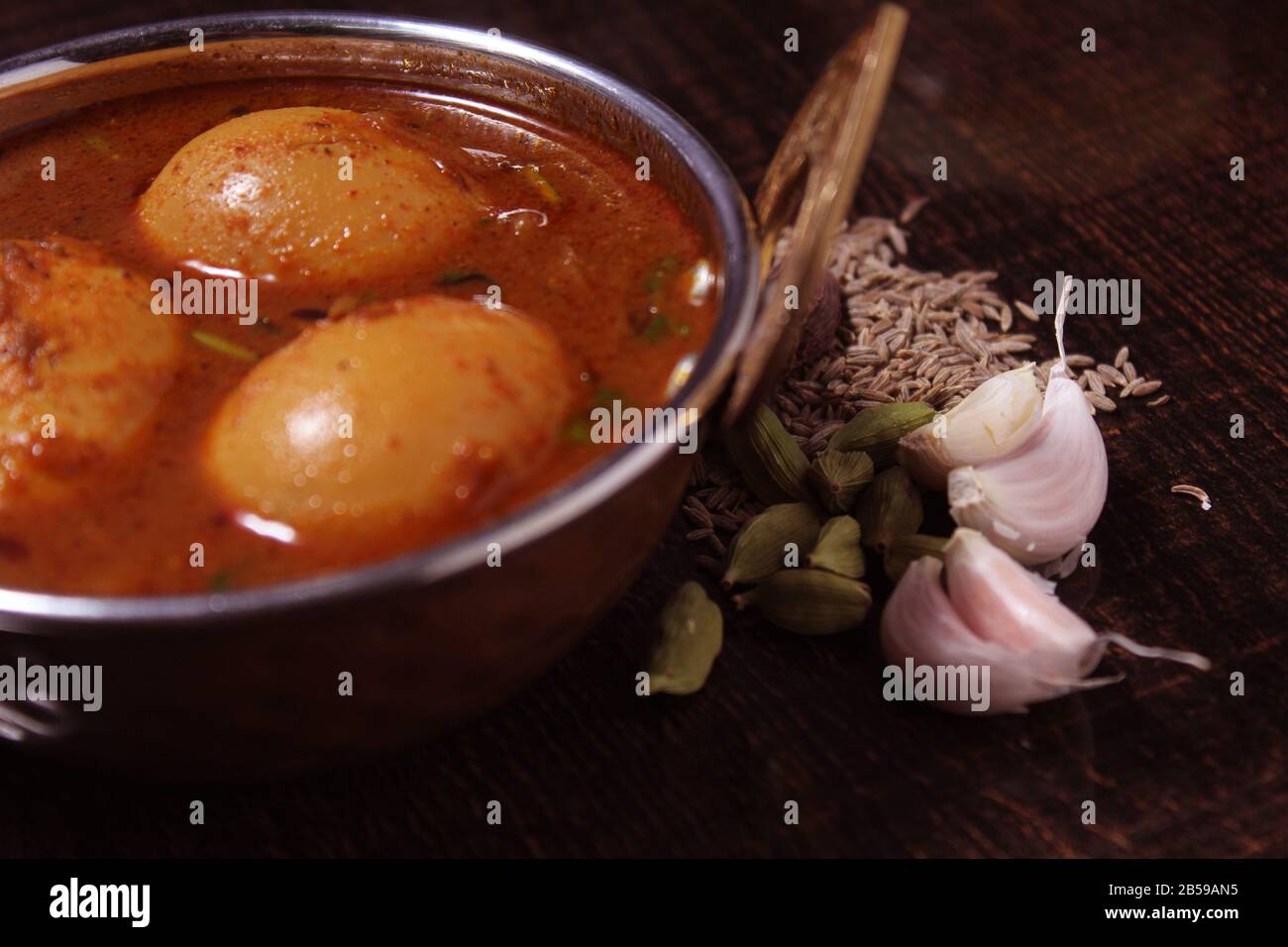 Indische Küche, Eierkrähe Stockfoto