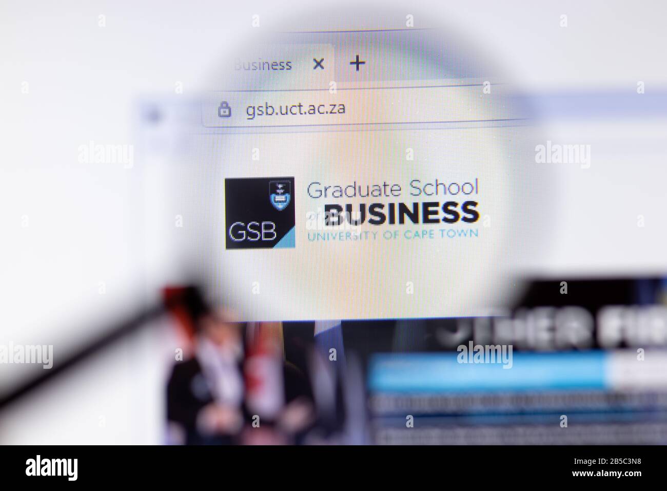 Los Angeles, Kalifornien, USA - 7. März 2020: UCT Graduate School of Business Website Homepage Logo sichtbar auf der Anzeige Nahaufnahme, Illustrative Editorial Stockfoto