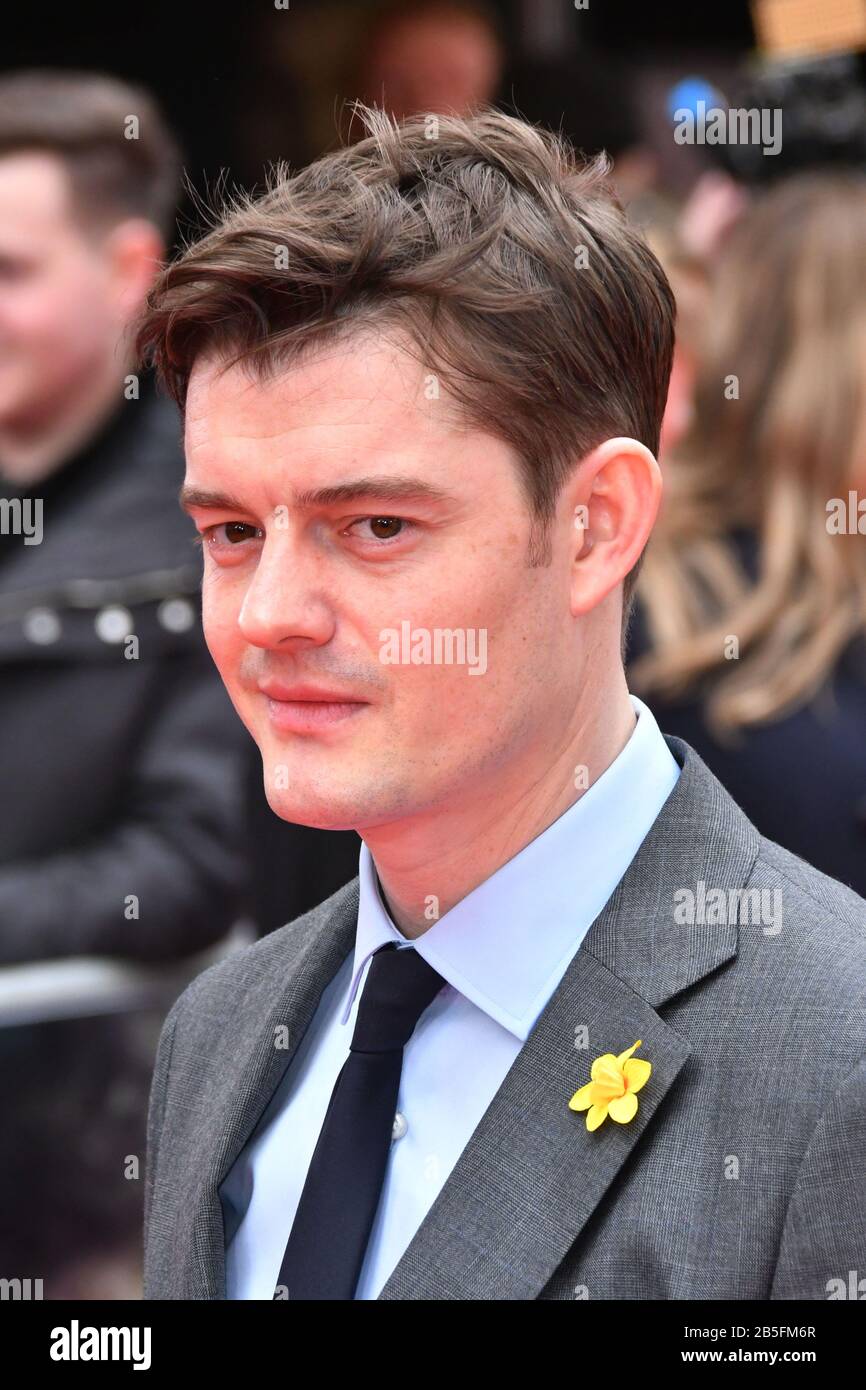 London, Großbritannien. März 2020. SAM Riley besucht die Premiere des biografischen Dramas über die polnische Wissenschaftlerin Marie Sklodowska-Curie, die mit dem Internationalen Frauentag zusammenfällt, auf Curzon Mayfair, London London, Großbritannien - 8. März 2020 Credit: Nils Jorgensen/Alamy Live News Stockfoto