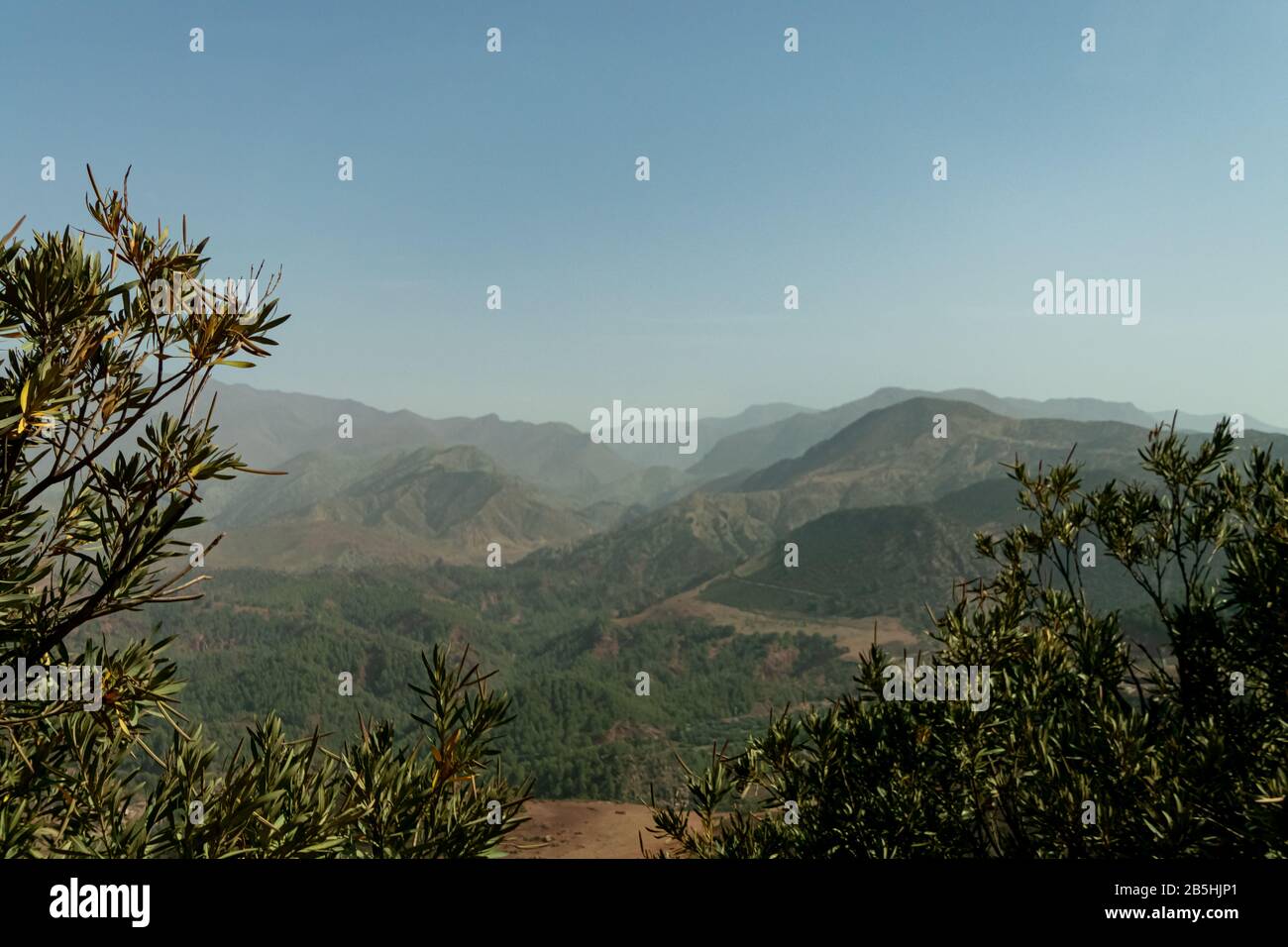 Aride Landschaft des hohen Atlas in Marokko Stockfoto