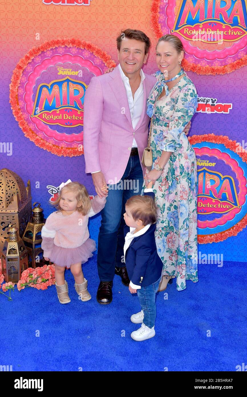 Robert Herjavec mit Frau Kym Johnson und den Kindern Haven Mae Herjavec