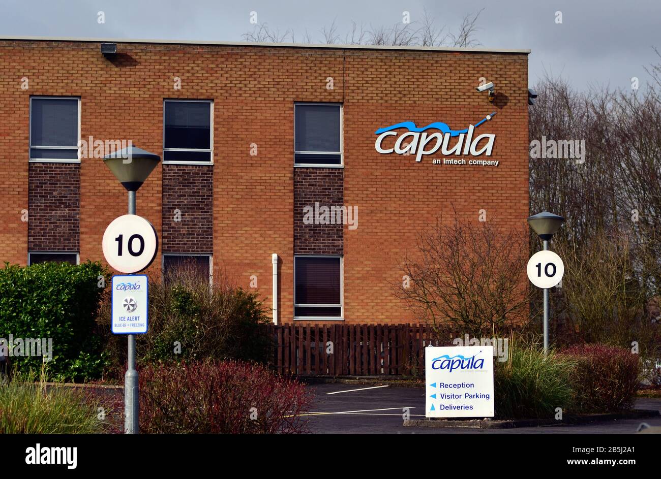 Stone/Großbritannien - 8. März 2020: Capula-Firmenlogo im Opal Business Park in Stone, Staffordshire. Stockfoto