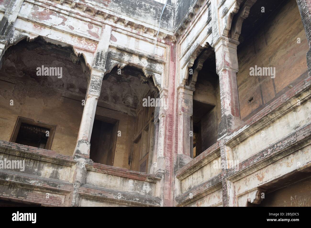 Architektonische alte historische Baukompositionen Stockfoto