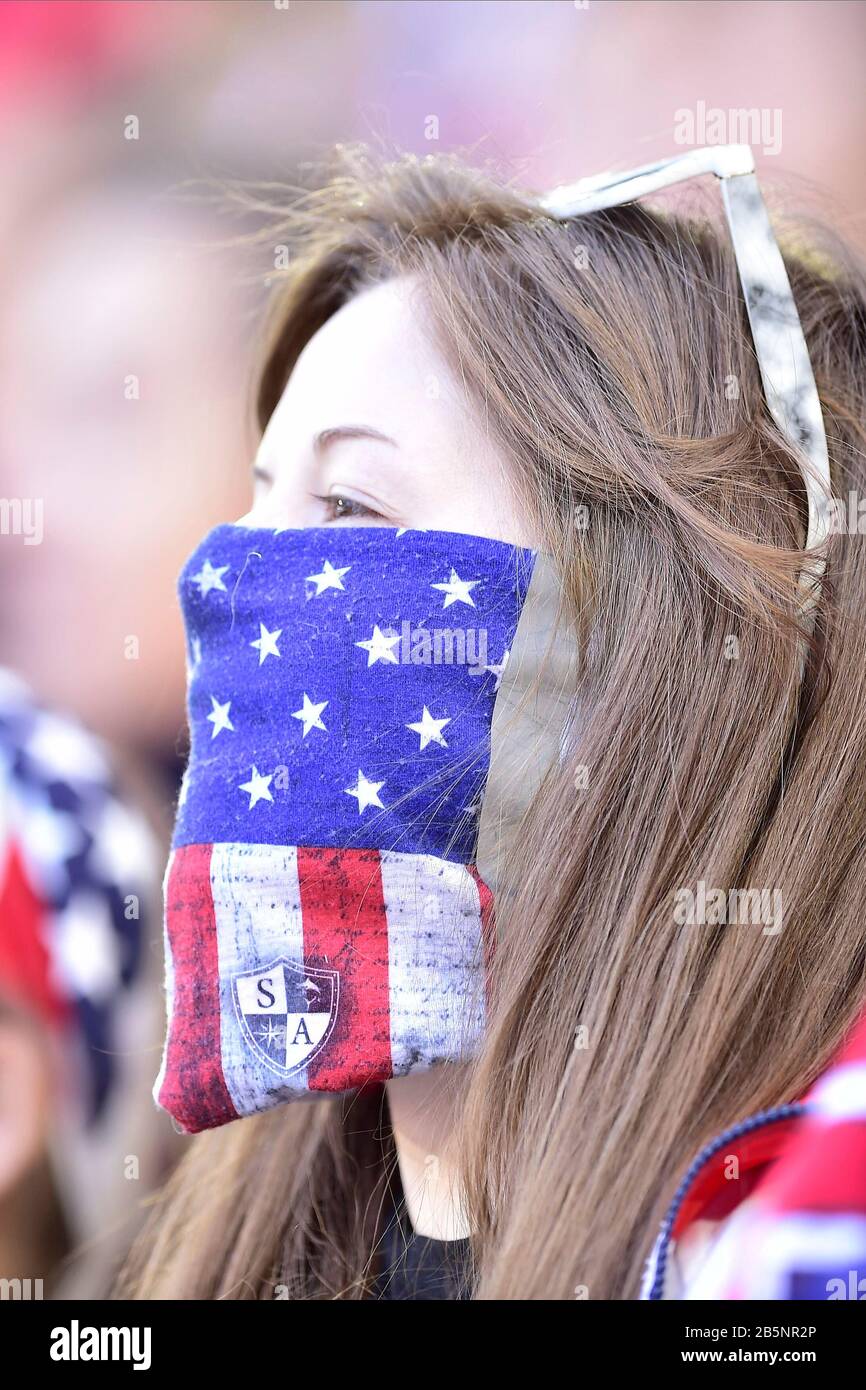 Harrison, New Jersey, USA. März 2020. US-Anhänger werden während des SheBelives Cup Matches in der Red Bull Arena in Harrison New Jersey gesehen USA besiegt Spanien 1 bis 0 Credit: Brooks Von Arx/ZUMA Wire/Alamy Live News Stockfoto