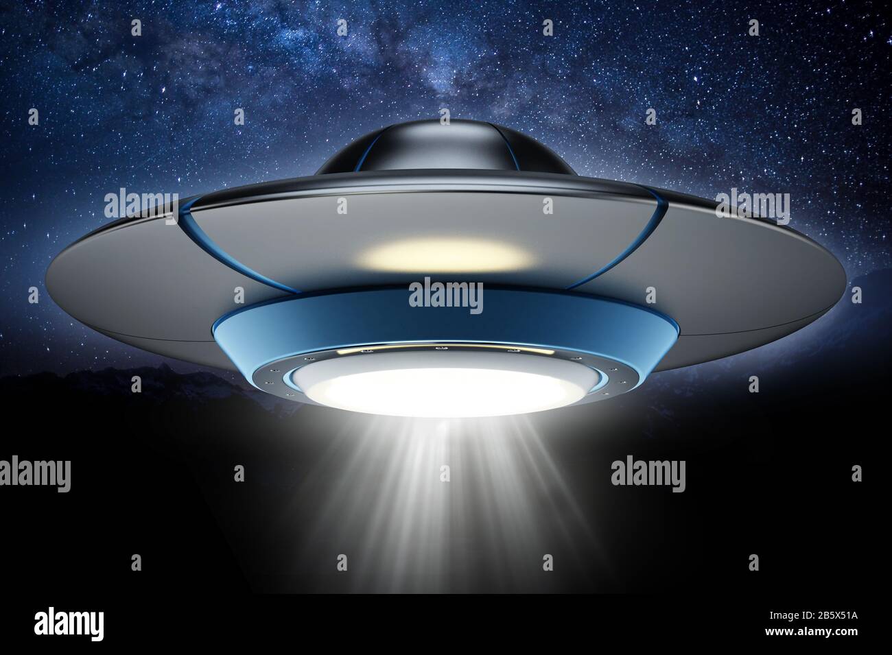 UFO mit Lichtstrahl gegen die Nacht. 3D-Abbildung. Stockfoto