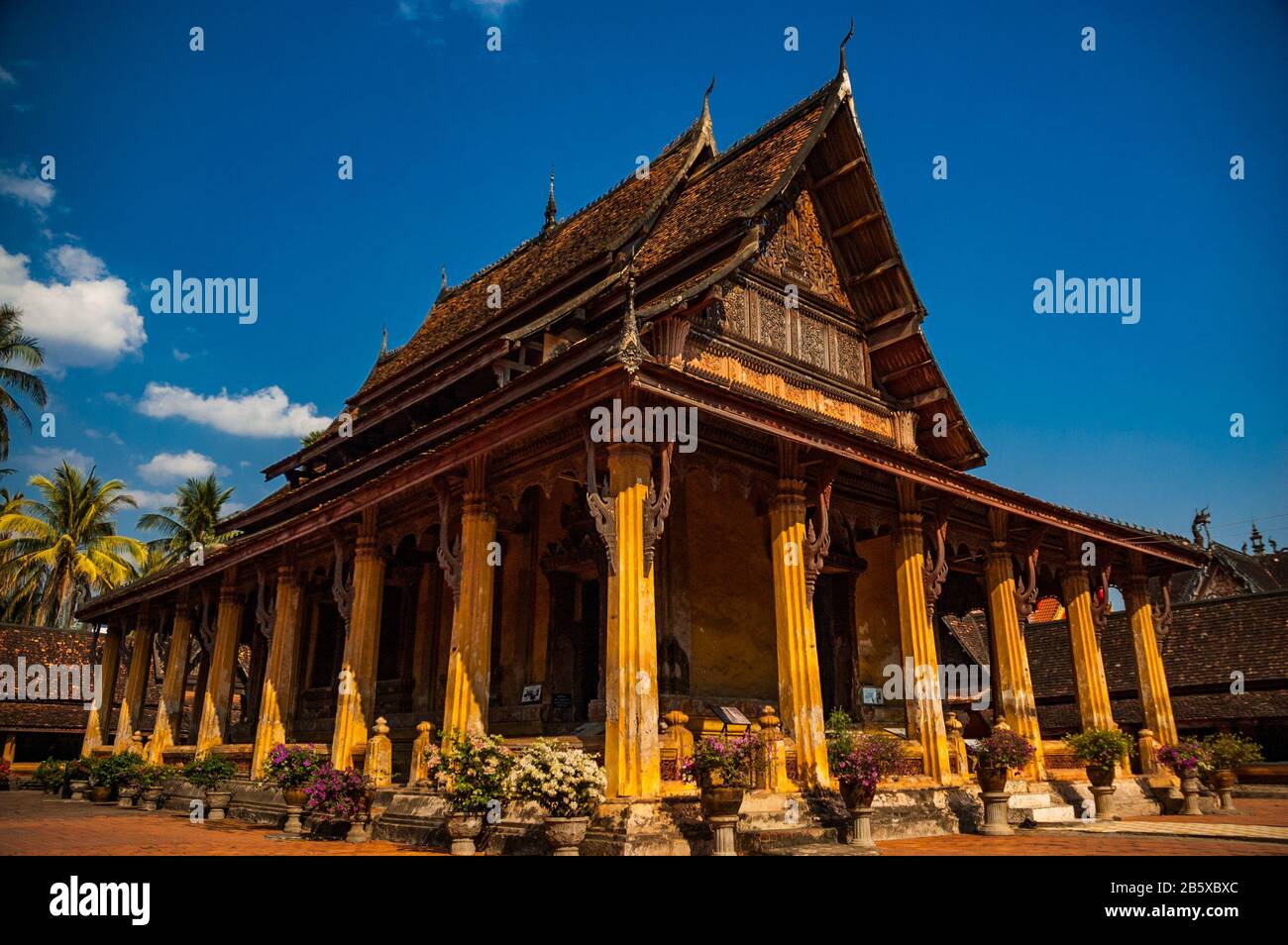 Vientiane Wat Si Saket ein siamesischen Stil buddhistischer Tempel von Chao Anou in Auftrag gegeben und gebaut zwischen 1819 und 1824. Stockfoto