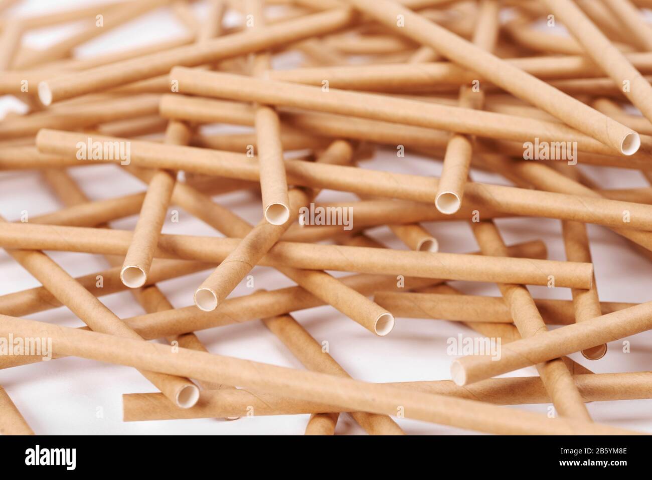 Bamboos Strohhalme als Alternative für Einmalgebrauch Kunststoff-Strohhalme Stockfoto
