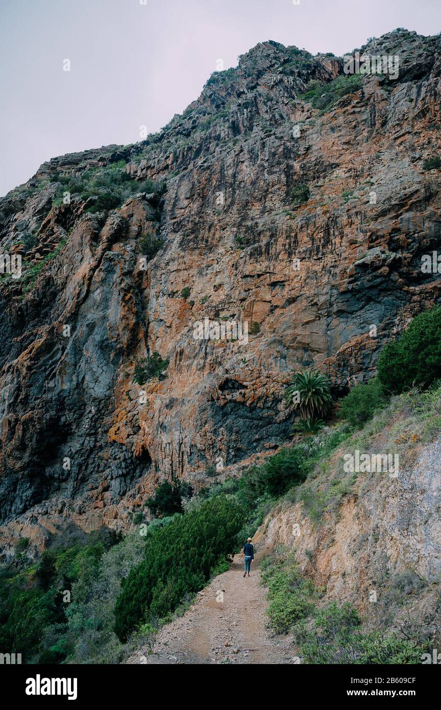 Roque Cano mit Gehhilfe Stockfoto