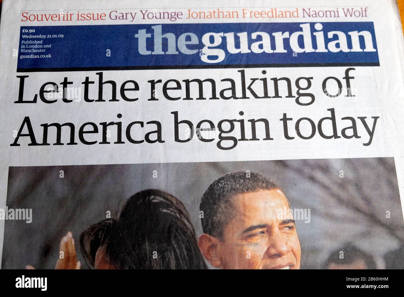 Die Titelseite der Zeitung Guardian betitelte die Ausgabe zur Amtseinführung von Präsident Barack Obama "Lass Die Neugestaltung Amerikas heute beginnen" am 21. Januar 2009 Stockfoto