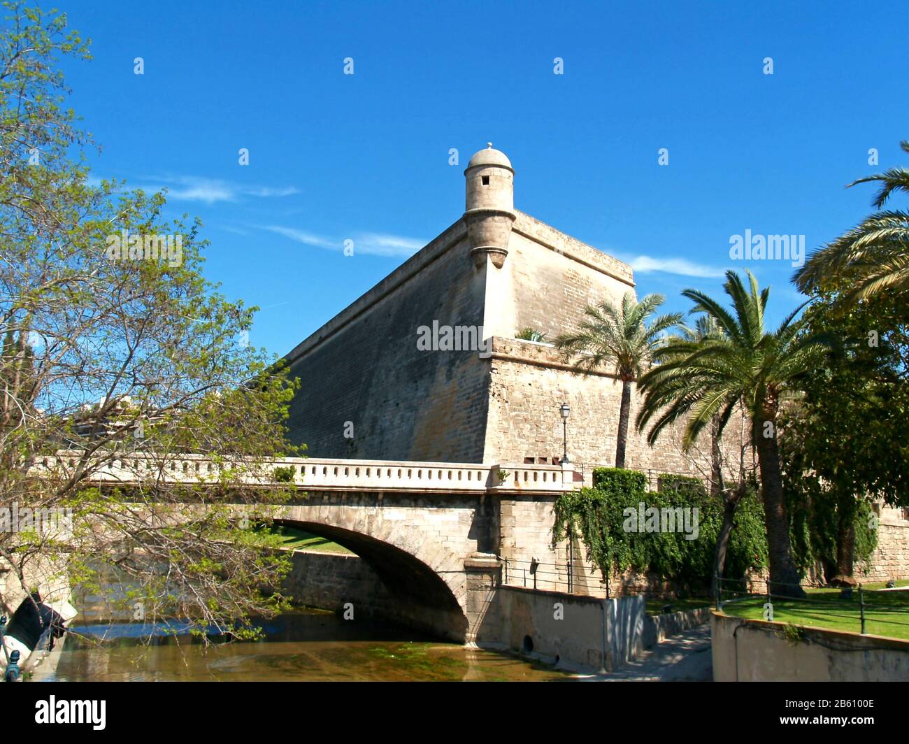 Modernes und traditionelles Mallorca Stockfoto