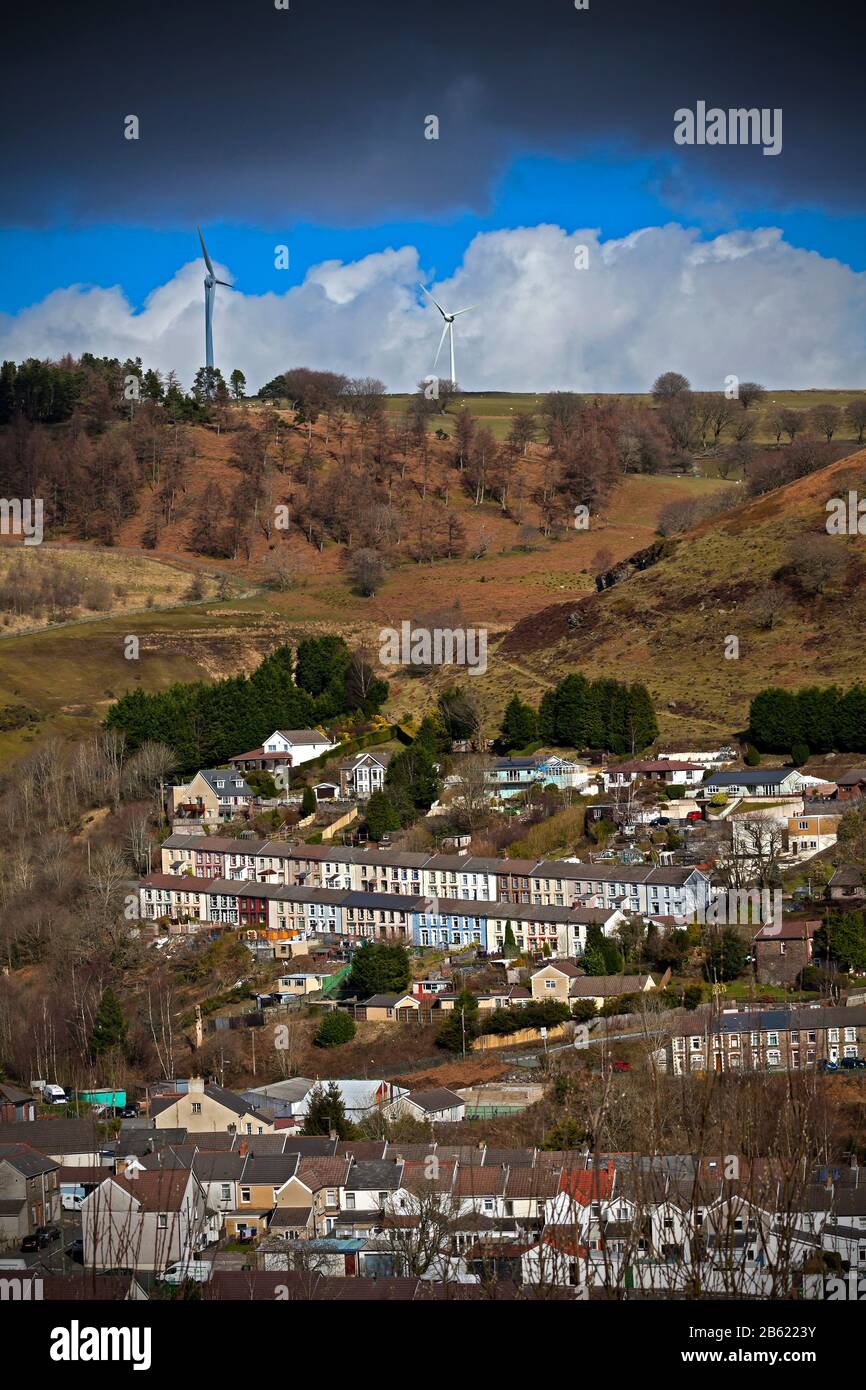 South Wales Valleys Reihenhäuser gebaut als Ribbon-Siedlungen, Wales, Großbritannien Stockfoto