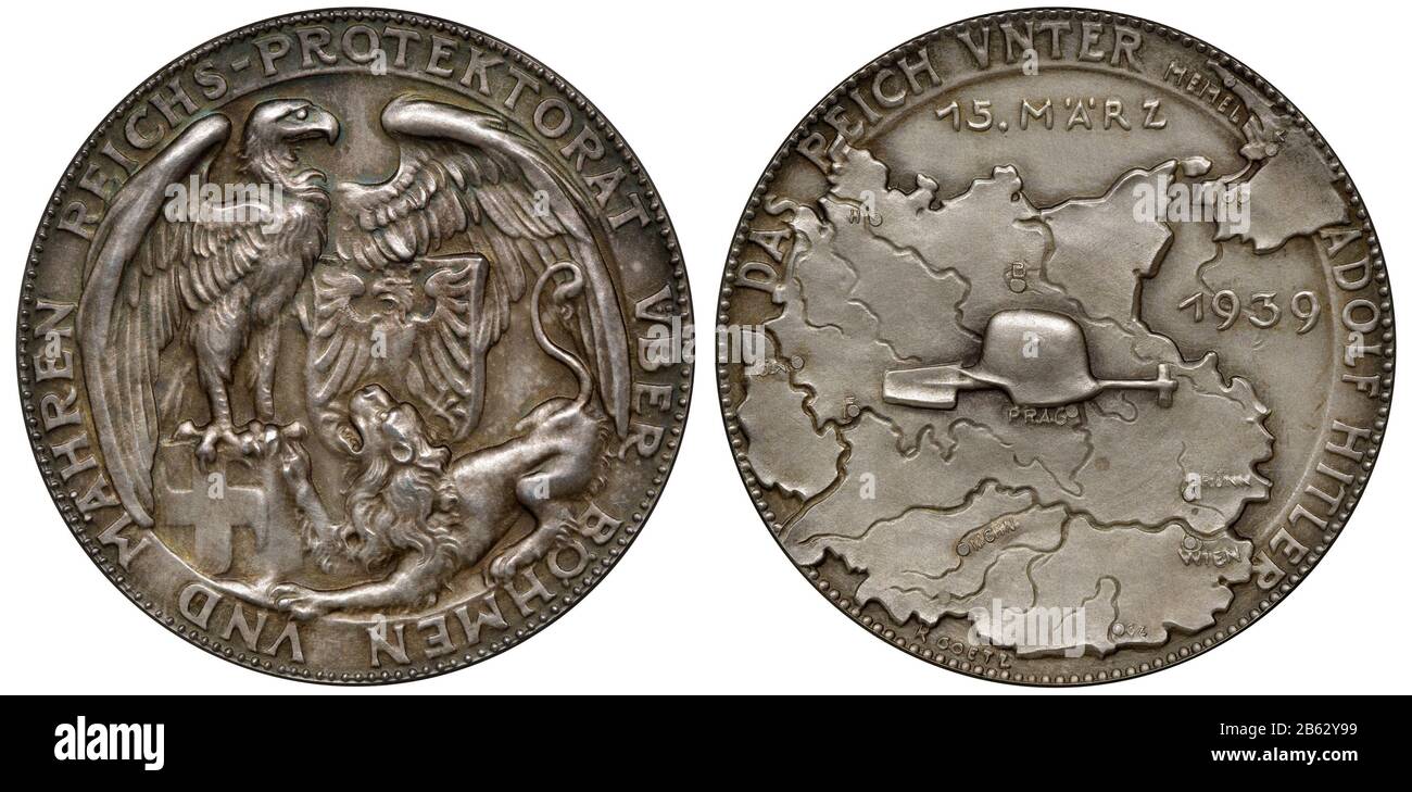 Deutschland Deutsche NS-Propaganda Silbermedaille 1939, Thema Errichtung des Protektorats Böhmen und Mähren, deutscher Adler über dem tschechischen Löwen, Stockfoto