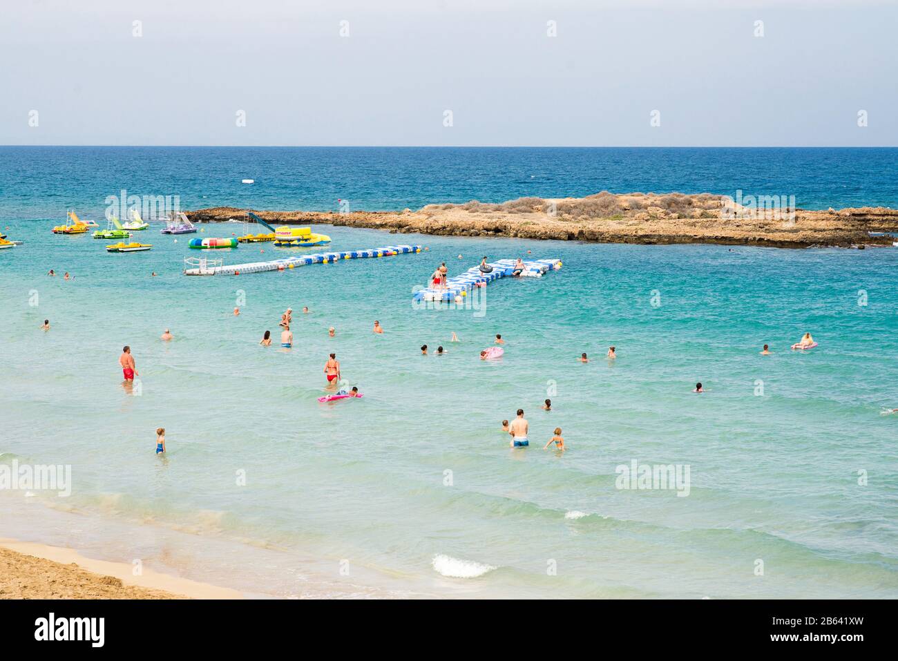 Protaras. Zypern - 5. Oktober 2018: Fig Tree Bay Beach in Protaras. Zypern. Stockfoto