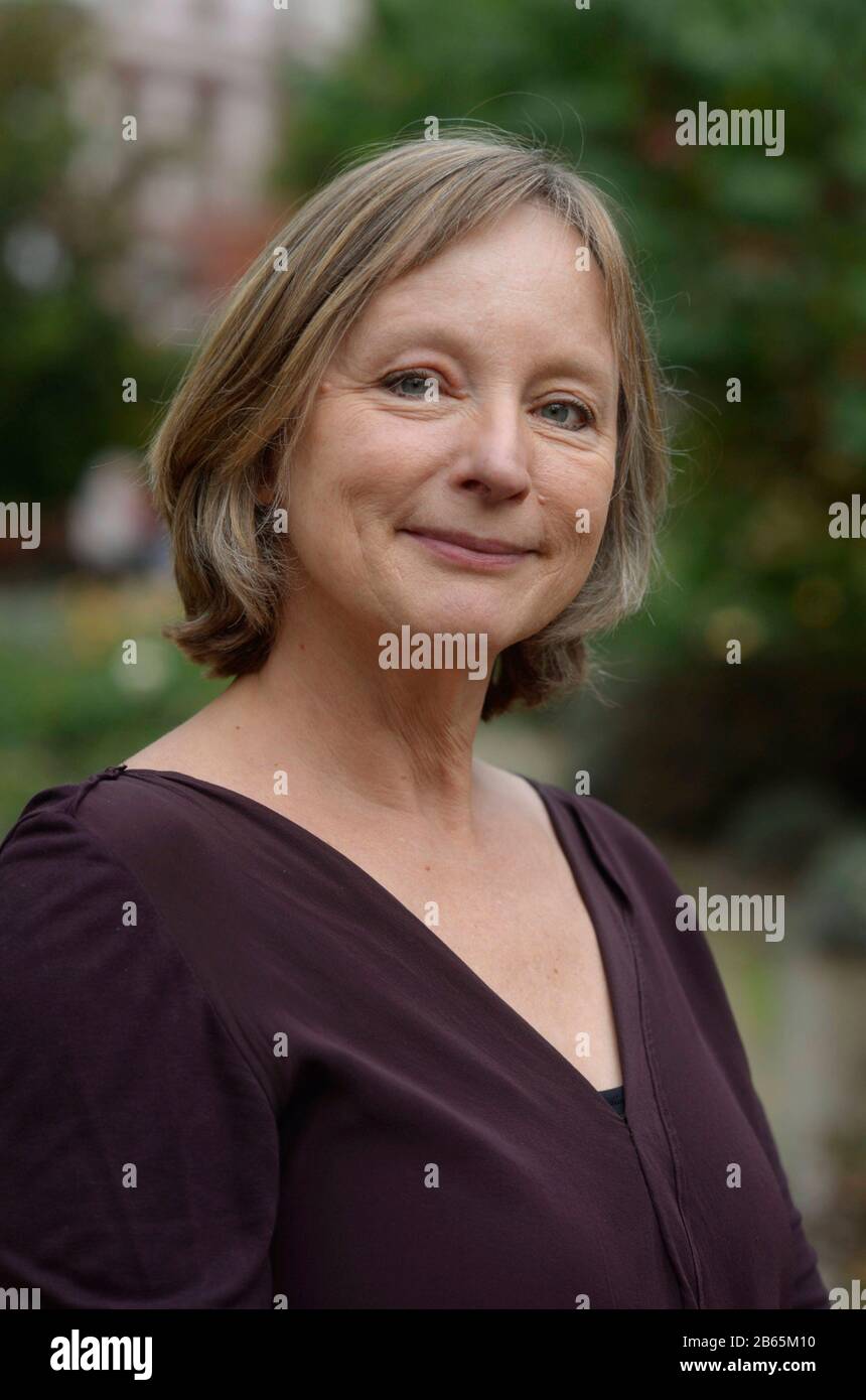 Frankfurt am Main, DEU, 11.10.2018: Porträt Elisabeth von Thadden. Sie wurde 1961 in Göttingen geboren und ist eine deutsche Journalistin, Literaturwissenschaftlerin und Auhor. Stockfoto