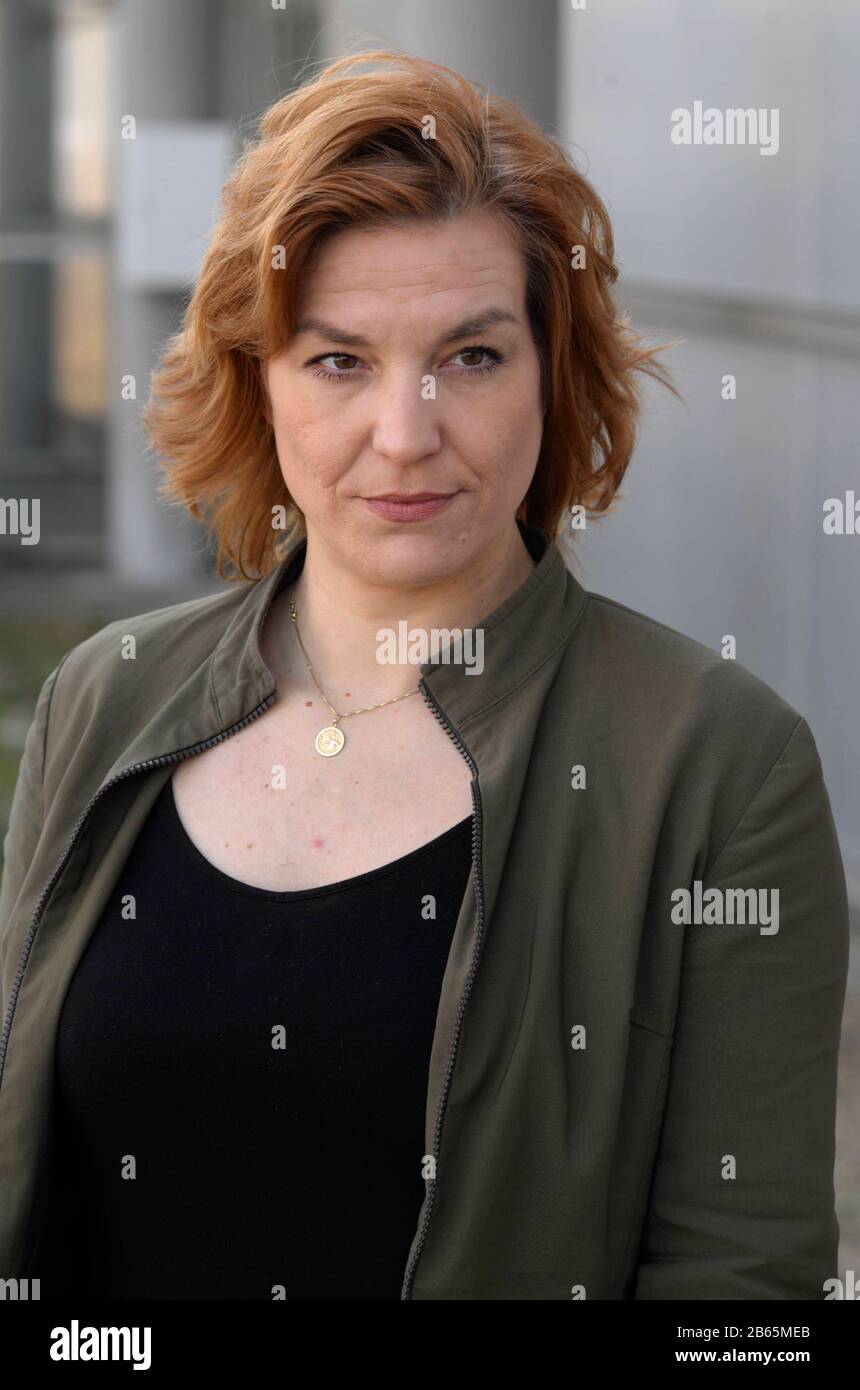 Leipzig, DEU, 24.03.2017: Porträt Jasna Zajcek, 1973 geboren, Schriftstellerin, Journalistin und Autorin (Deutschland) Stockfoto