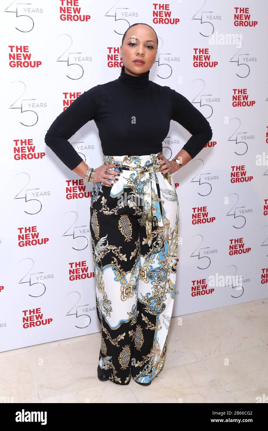 Jasmin cephas jones Fotos und Bildmaterial in hoher Auflösung Alamy