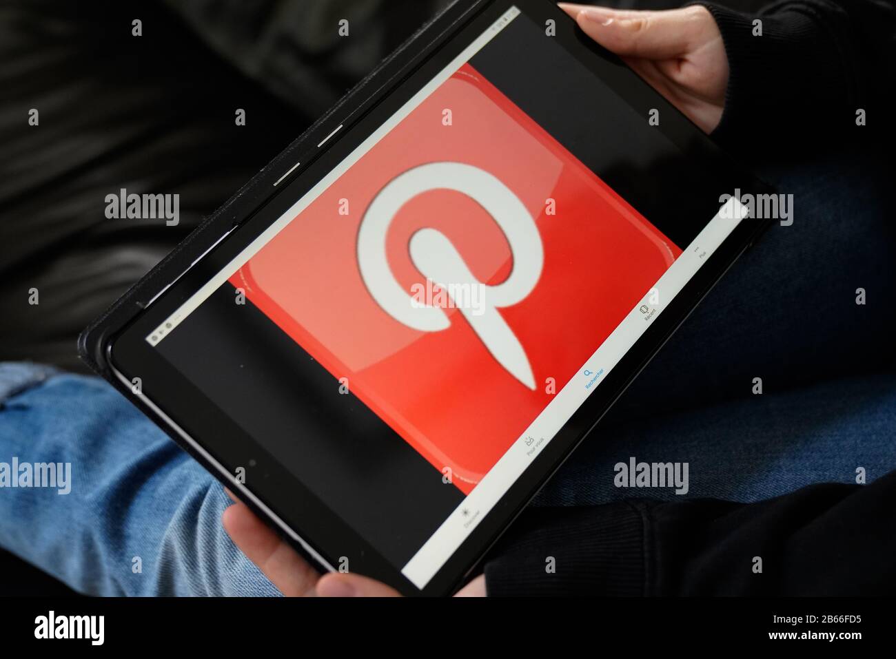 Bordeaux, Aquitanien/Frankreich - 11 25 2019: Pinterest Logo Anwendung auf Tablet-Computer Bildschirm Stockfoto