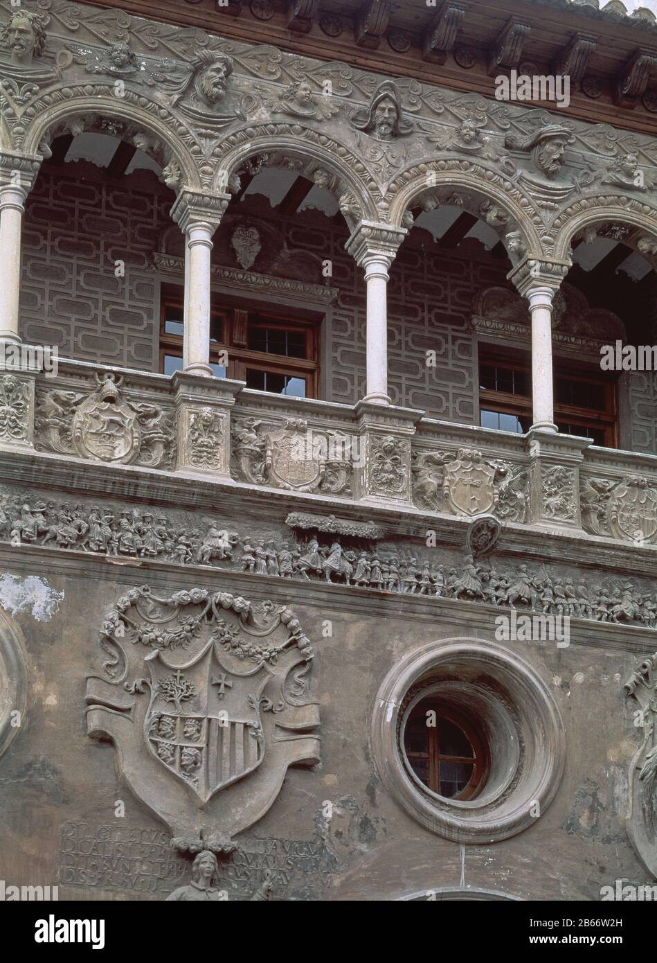 ALLE DE LA FACHADA DEL AYUNTAMIENTO DE TARAZONA CONSTRUIDO ENTRE LOS AÑOS 1557 Y 1563. Lage: Ayuntamiento. TARAZONA. Saragssa Zaragoza. SPANIEN. Stockfoto