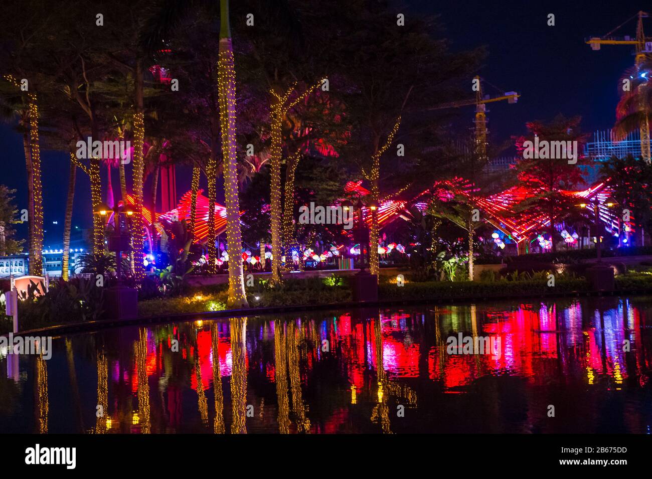 Die Skyline von Macau bei Nacht Stockfoto