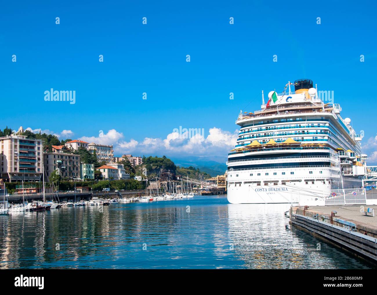 Kreuzfahrtschiff, Savona, Italien Stockfoto
