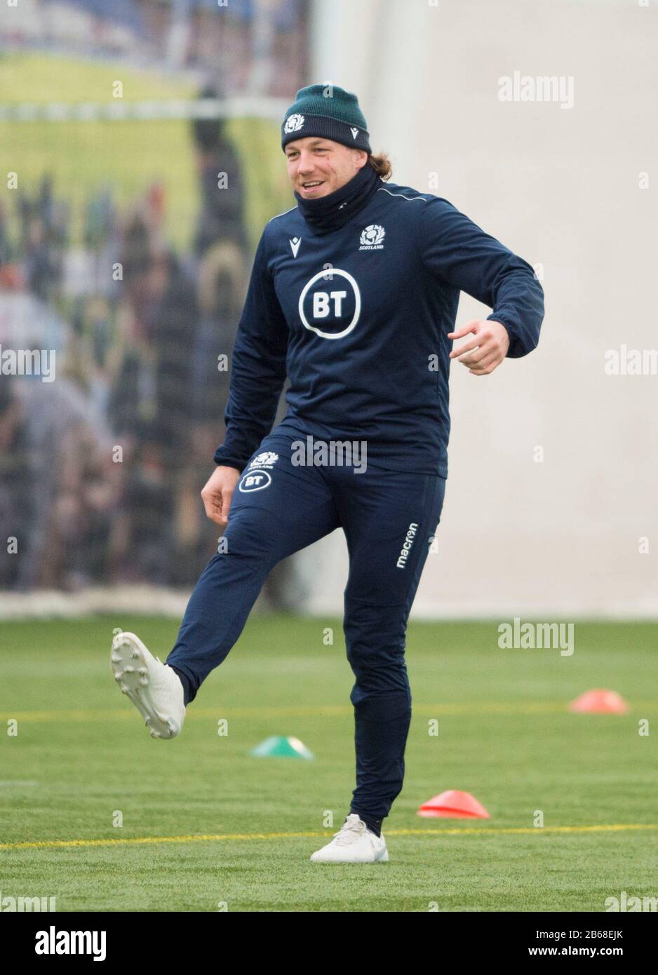 Edinburgh, Großbritannien. März 2020. Guinness Six Nations Rugby: ScotlandÕs Hamish Watson während der Schottland Squad Training Session, Oriam, Heriot-Watt University Campus, Riccarton, Edinburgh, Schottland, Großbritannien. März 2020. Kredit: Ian Rutherford/Alamy Live News Stockfoto