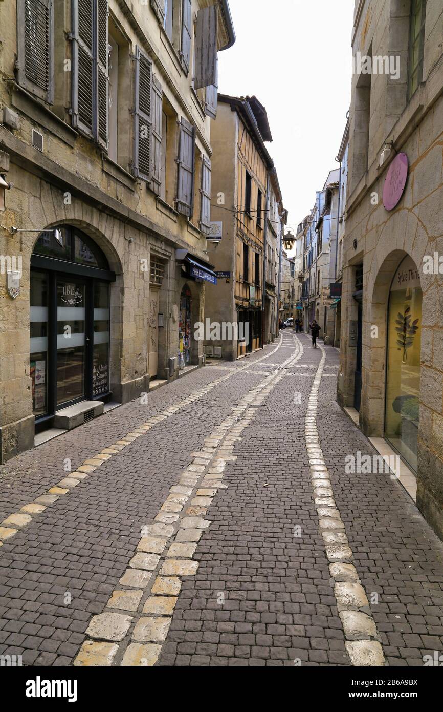 Brantôme en Périgord - die Via Lemovicensis, ein alter Pilgerweg nach Santiago de Compostela, führt durch Brantôme. Stockfoto