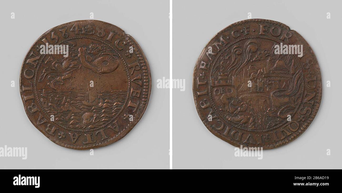 Allegorie auf den erwarteten Fall des katholischen Glaubens Koperen Penning. Voorzijde: Engel wird in zee molensteen Keerzijde: Brandende stad Rome; op voorgrond treurende vrouw en opschrift ORO binnen omschrift Hersteller: Anoniem dating: 1584 Physische Kenmerken: Koper Material: Koper Techniek: Slaan Abmessungen: D 3 cm. × g 61 g Datum: 1584 - 1584 Stockfoto