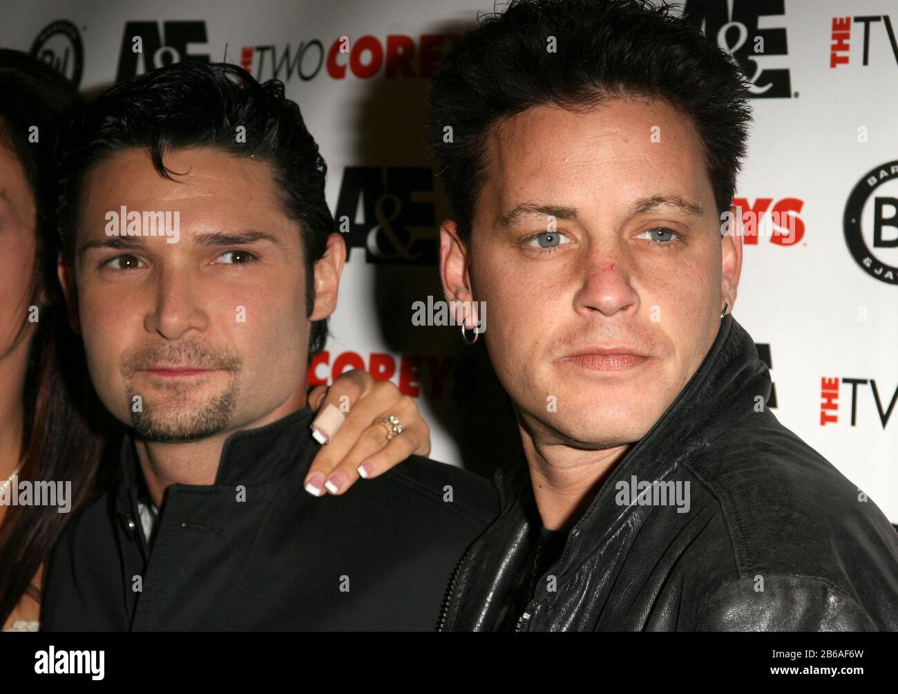 Corey Feldman und Corey Haim dargestellt in der 'Zwei Coreys 'Premiere Party in Hollywood, Kalifornien, 27. Juli 2007. © Digital/MediaPunch. Stockfoto