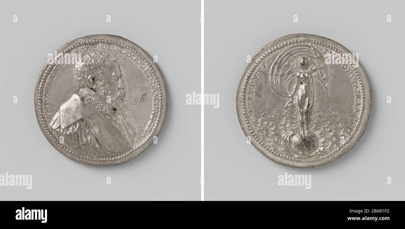 Anthony Rays, herr von Merksem und Dambrüdge, Bürgermeister von Antwerpen Loden Penning. Voorzijde: Borststuk man binnens omschrift. Keerzijde: Geluk traf zeil boven haar hoofd, staande in een schelp binnen omschrift. Hersteller : Jacques JonghelinckPlaats Herstellung: Antwerpen dating: 1565 Material: Lood Techniek: Gieten Abmessungen: D 5,6 cm. × g 37,24 gr Datum: 1565 - 1565 Stockfoto